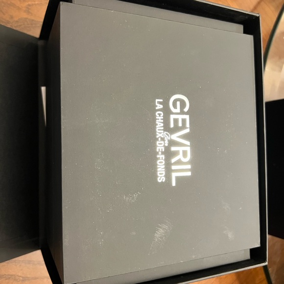 Gevril Luxury dress watch - Picture 3 of 8